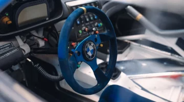 BMW a EA připomínají 30. výročí Need for Speed